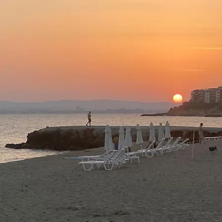 Apartment Sea Front Terrace 1 Bedroom Apt Sveti Vlas